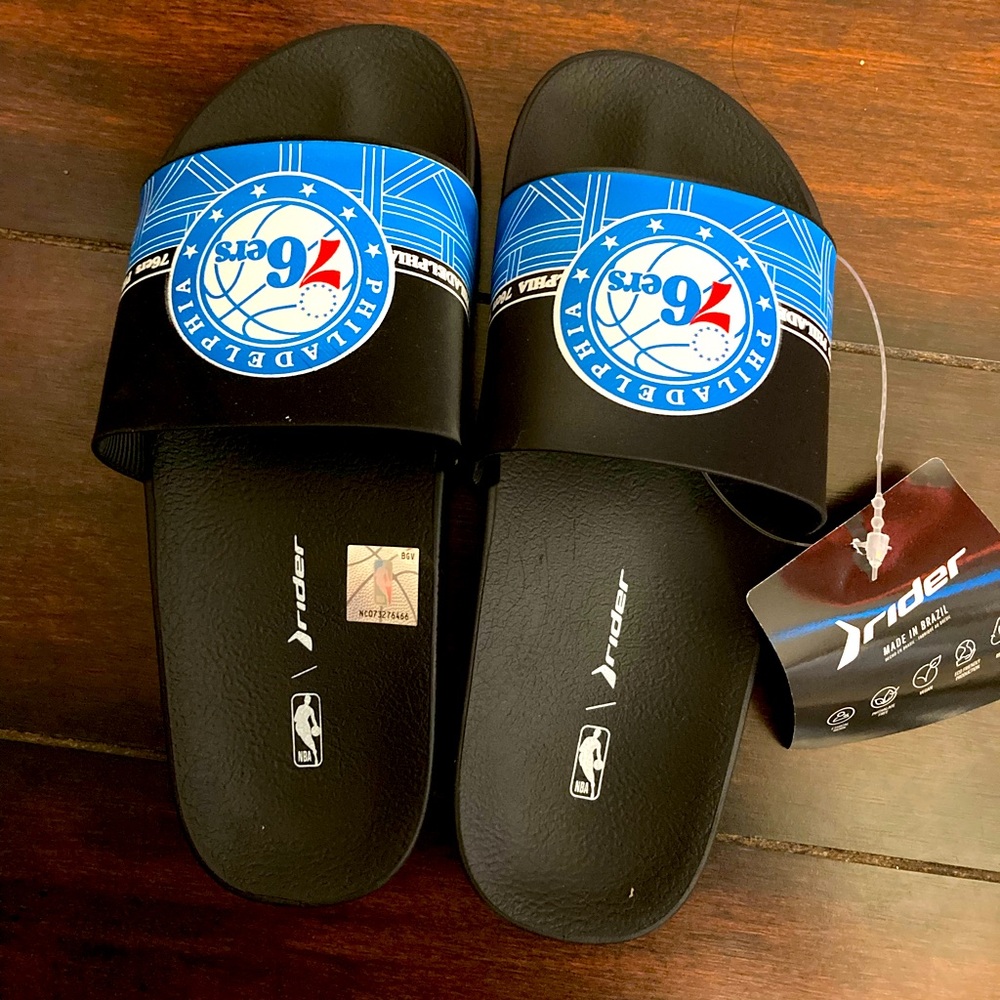 76ers slides - NWT!